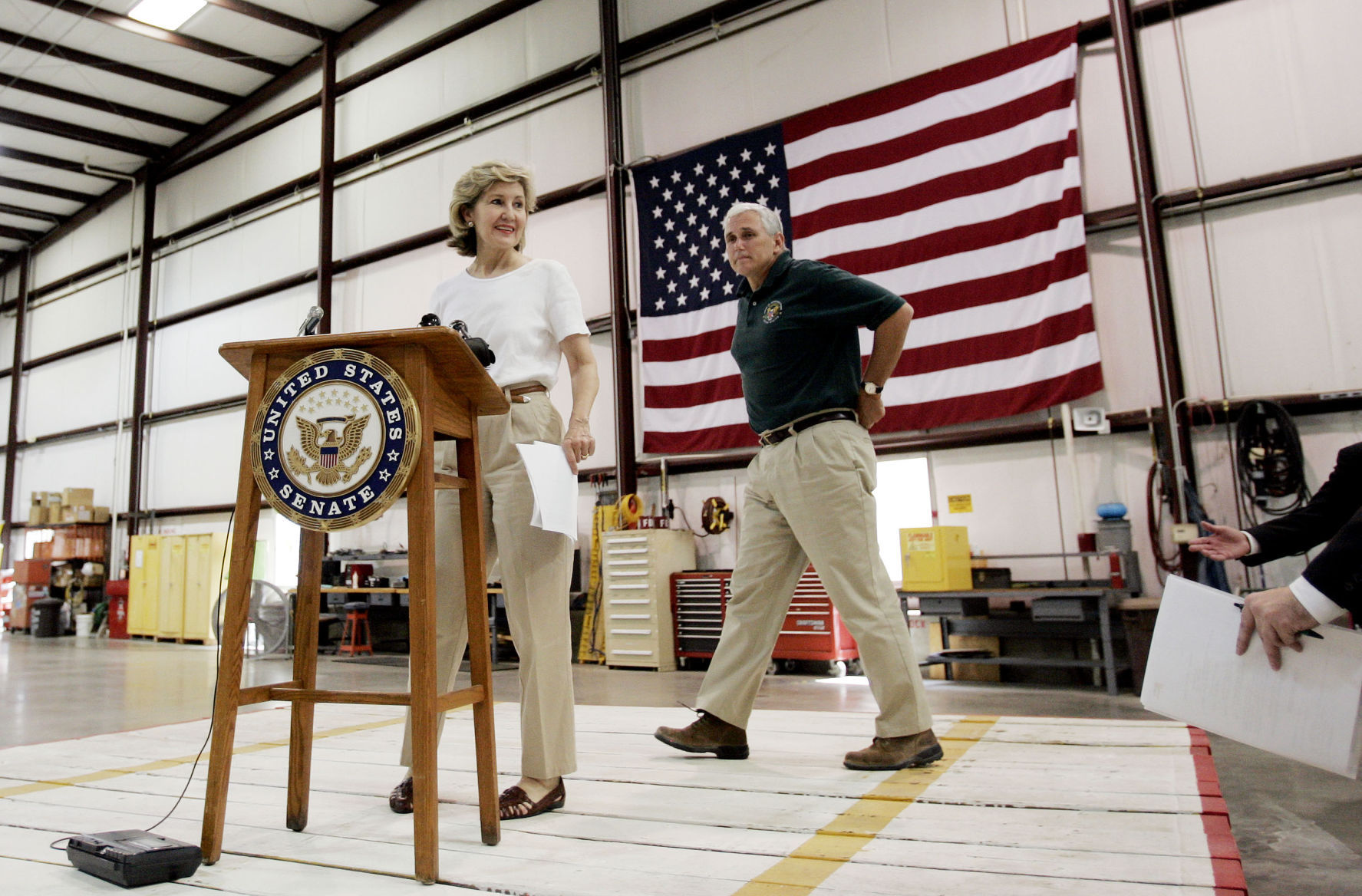 Kay Bailey Hutchison, Mike Pence